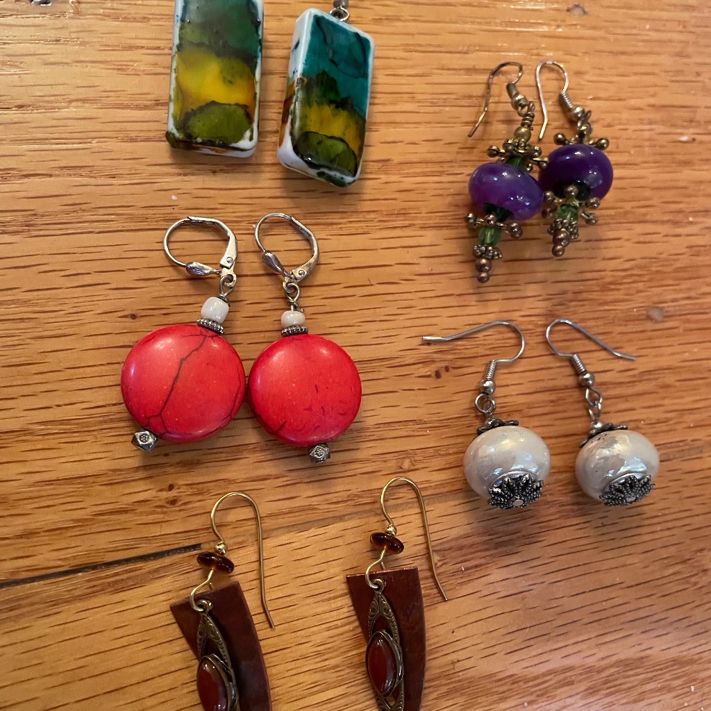 Bundle Of 5 Pair Earrings